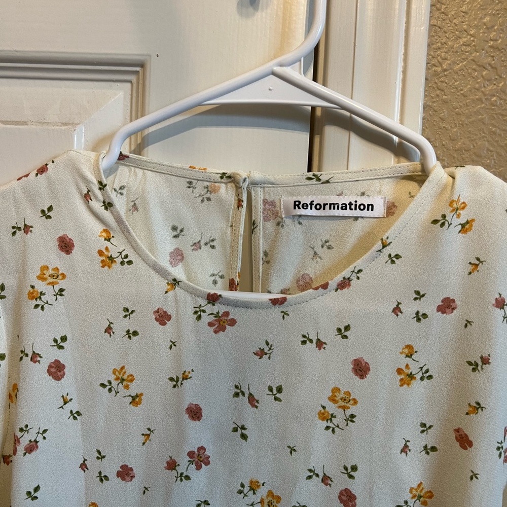 🌺REFORMATION FloralDress. New without tags🌺